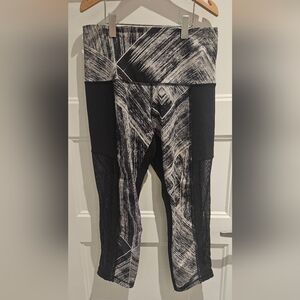 lululemon athletica Black & White Abstract High-Rise Leggings